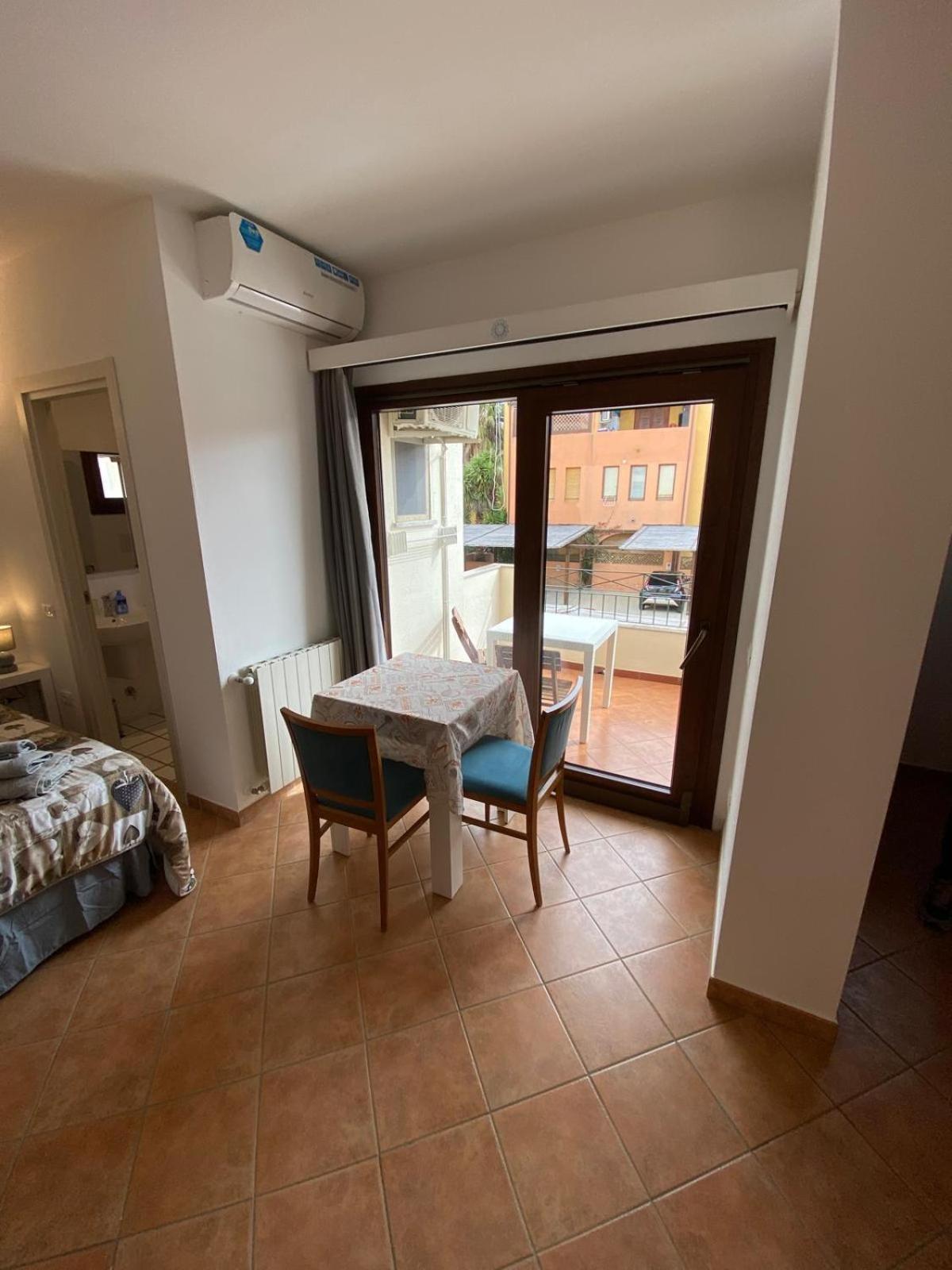 Studio'S Pavese Olbia Zimmer foto